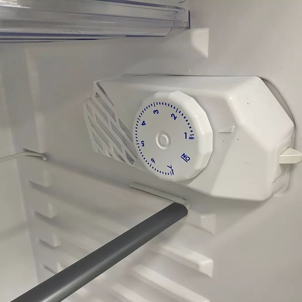 HELADERA BAMBI 2F 1600B 329LTS BLANCA