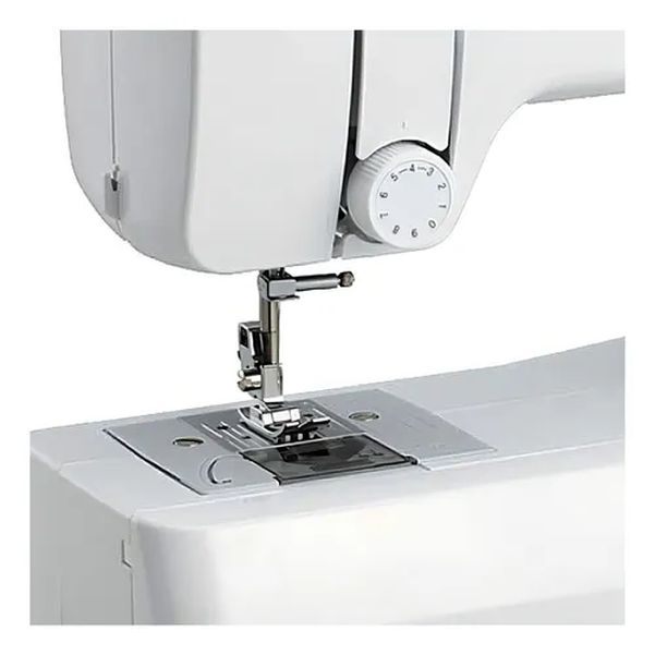 MAQUINA DE COSER BROTHER JS2135 14 PUNT. 35 FUNC. BRAZO LIBRE